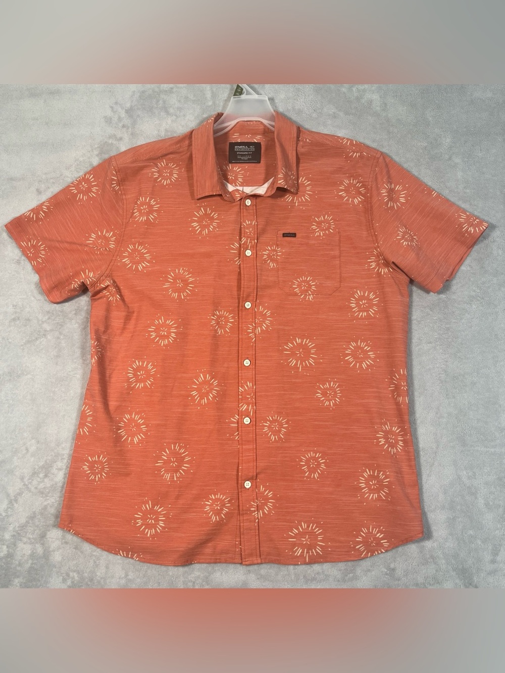 O'Neill MensButton Hawaiin Shirt XXL Standard Fit Coral Orange Starburst Print